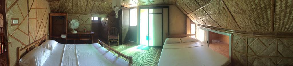 Bamboo House Beach Lodge & Restaurant Пуерто Галера Екстериор снимка